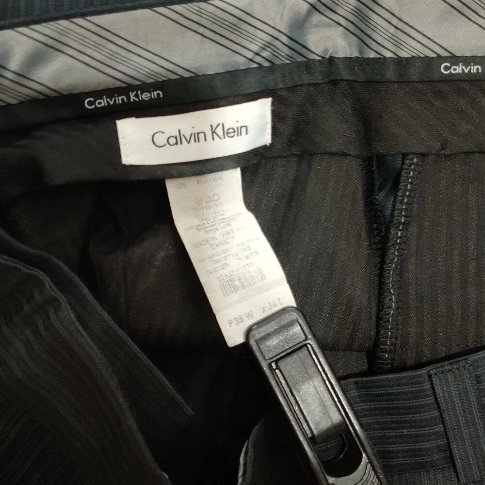 Calvin Klein 36 W x 30 L Black Wool Dress Pants Blue Pinstripe Vintage Trousers